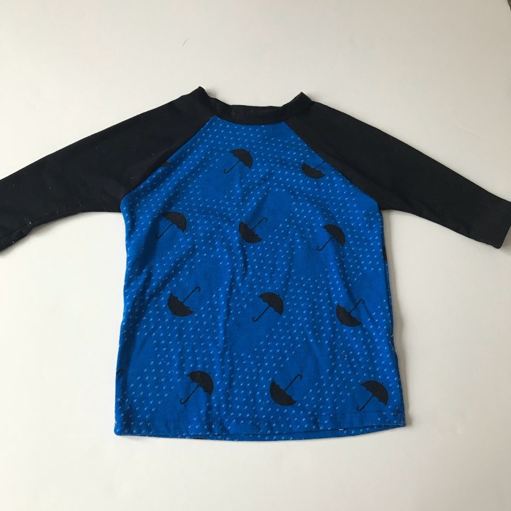 Lularoe Sloan tee umbrella (unicorns!) 2t